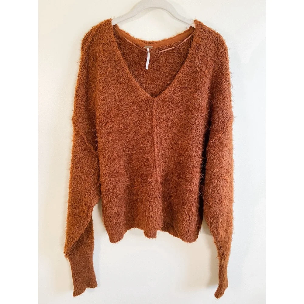 Free People Icing V Neck Pullover Sweater in Mocha Java